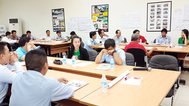 Kỹ năng bán hàng & chăm sóc Khách Hàng chuyên nghiệp - ISUZU (23 & 24.09.2014)